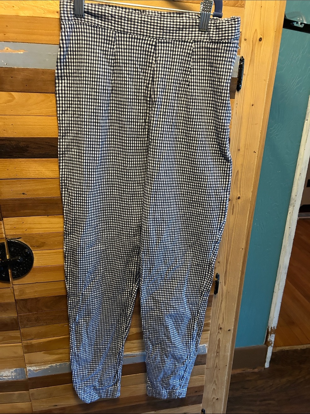 Vintage 90’s Gingham high waisted retro trousers.